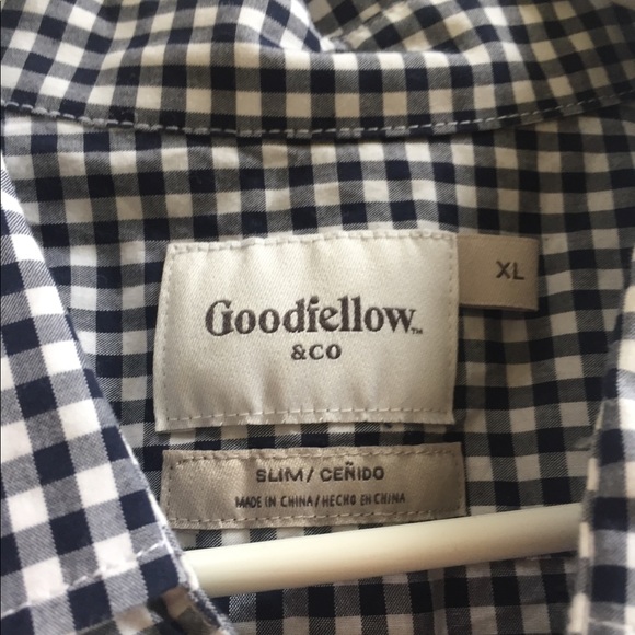 Men’s goodfellow (Target) checkered button shirt - Picture 3 of 3